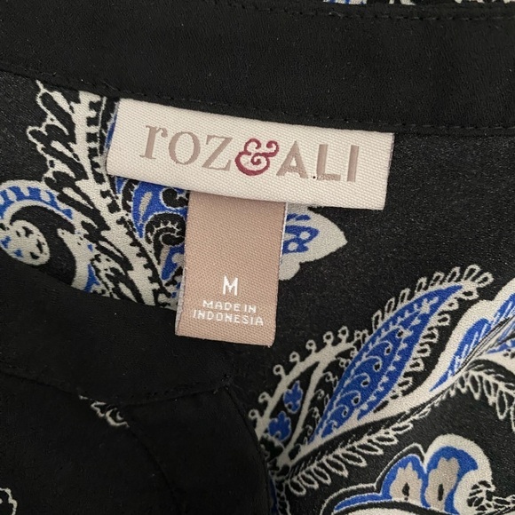 Roz & Ali V-Neck Floral Patterned Long Sleeve Blouse Size M - Picture 5 of 5